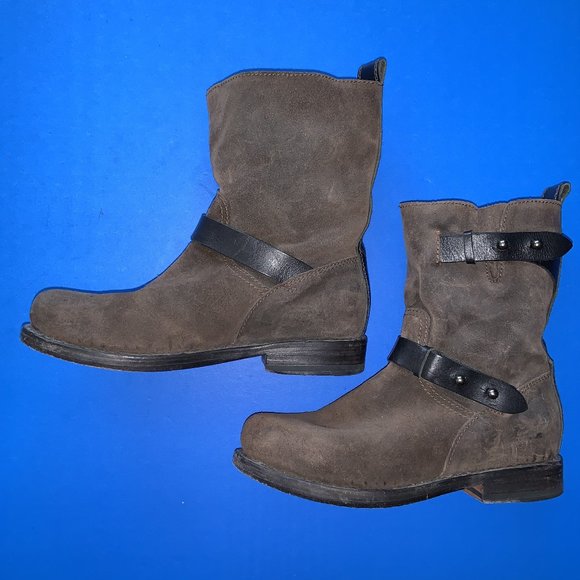 RAG & BONE Dark Brown Suede Ankle Boots Size 5 - Picture 2 of 5